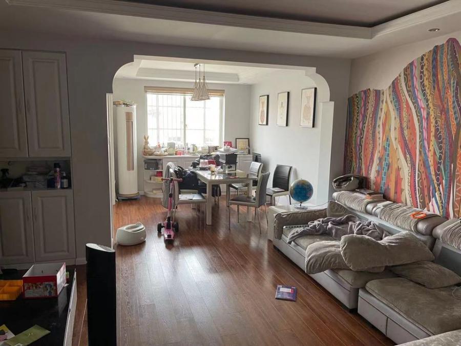 上海市杨浦区张家浜小区3栋7F 