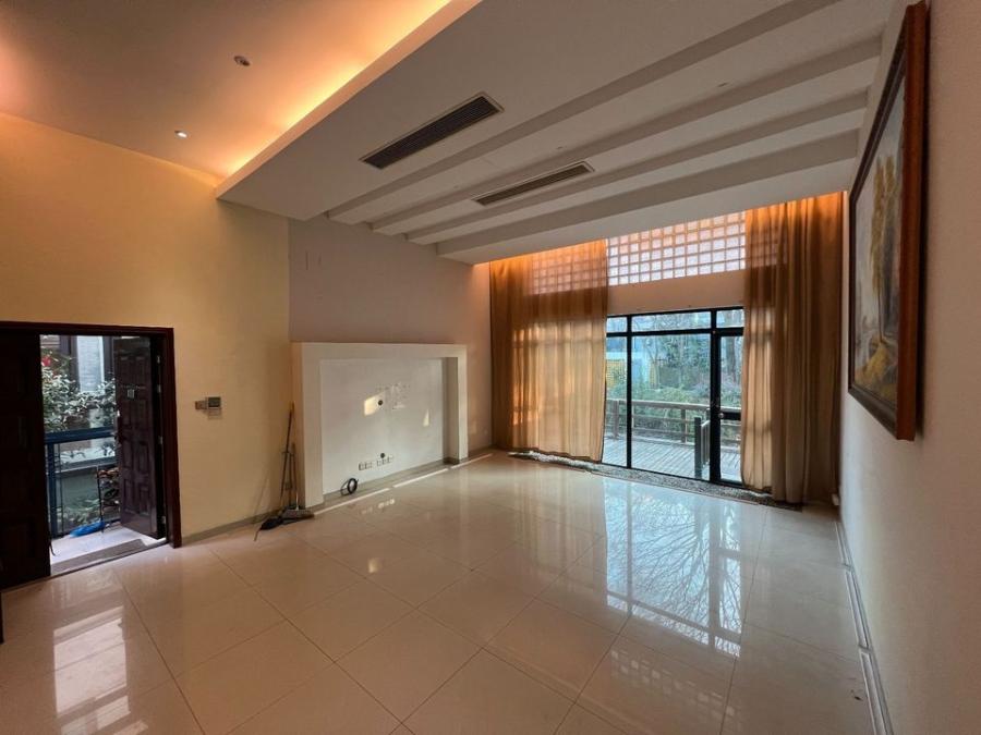 上海市普陀区复地太阳城233栋 