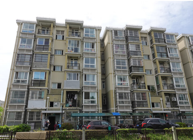 上海市浦东新区巷佳华苑56栋1F 