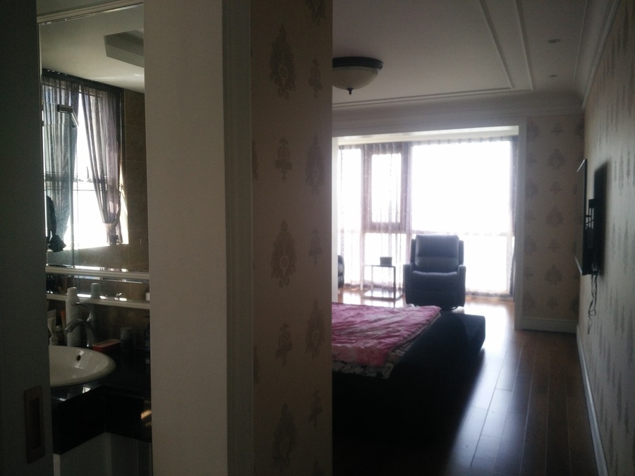 上海市浦东新区康桥半岛城中花园3栋3F 