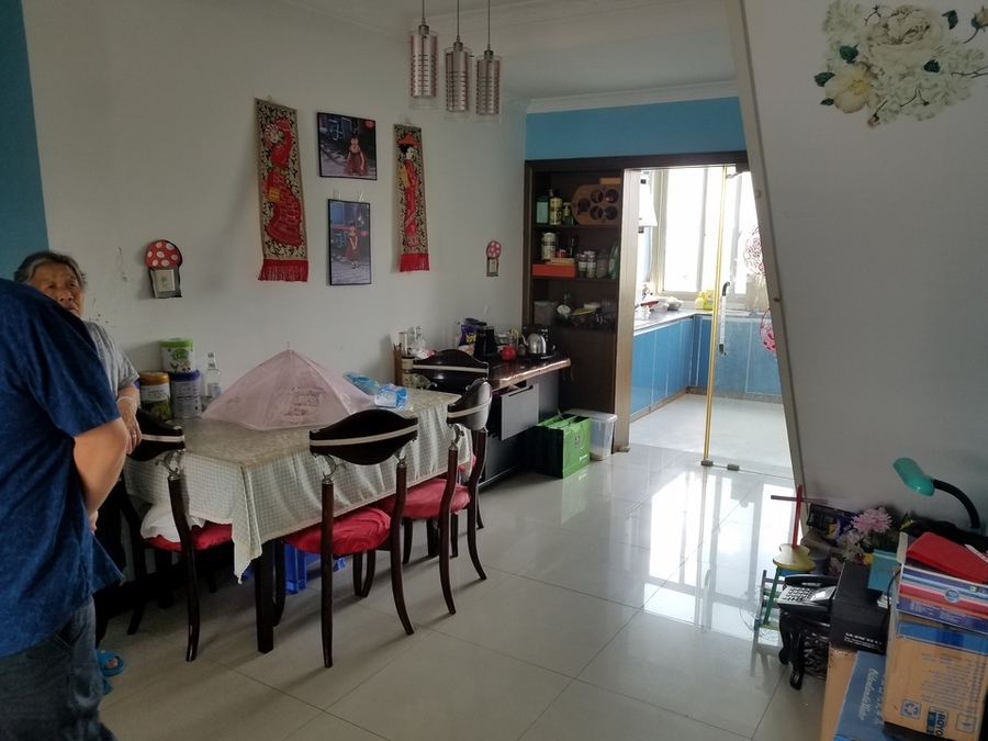 上海市嘉定区大众春盛苑110栋6F 