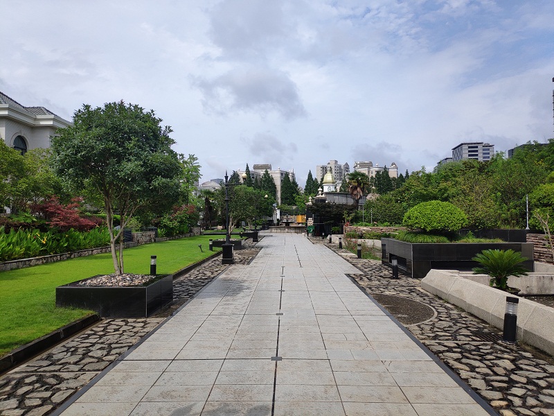 上海市闵行区虹桥高尔夫别墅250栋 