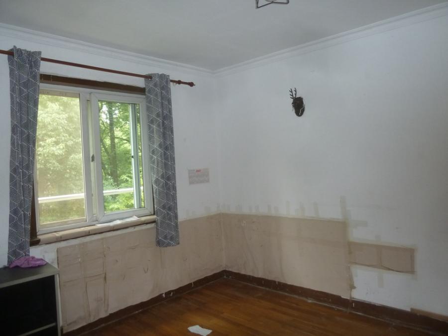 上海市长宁区安化路300弄小区10栋3F 