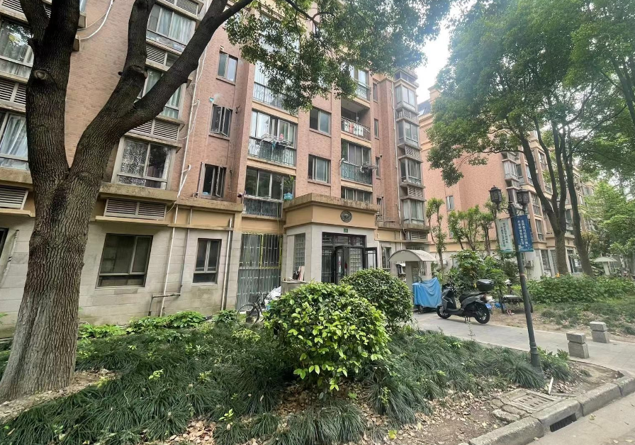 上海市宝山区美岸栖庭3栋6F 