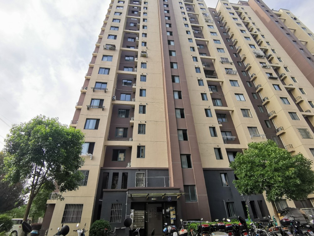 上海市青浦区崧泽华城逸泰雅苑15栋15F 