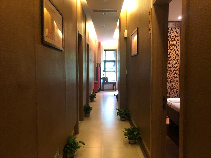 上海市闵行区梅陇城广场沿街商铺莲花南路130-136栋1-2F 