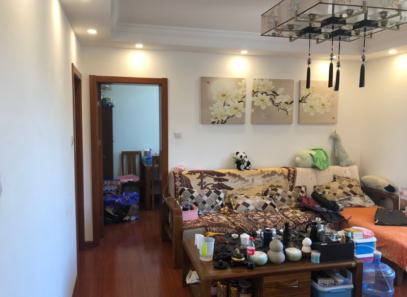 上海市宝山区沈巷新村4栋3F 