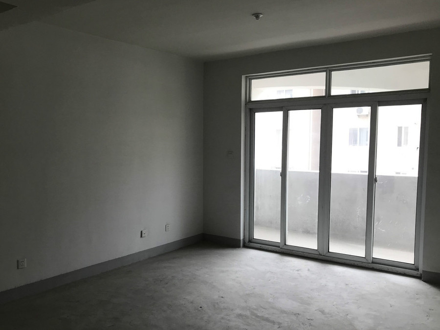 上海市宝山区罗新苑81栋4F 