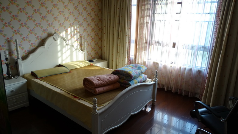 上海市嘉定区莱茵郡250栋1-3F 