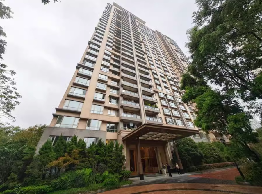 上海市长宁区嘉里华庭170栋22F 