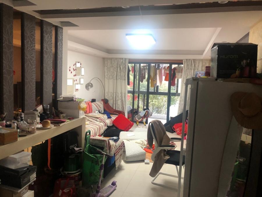 上海市金山区赞成红树林家园171栋4F 