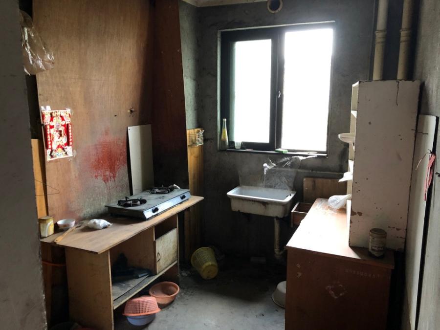 上海市宝山区春江美庐162栋4F 