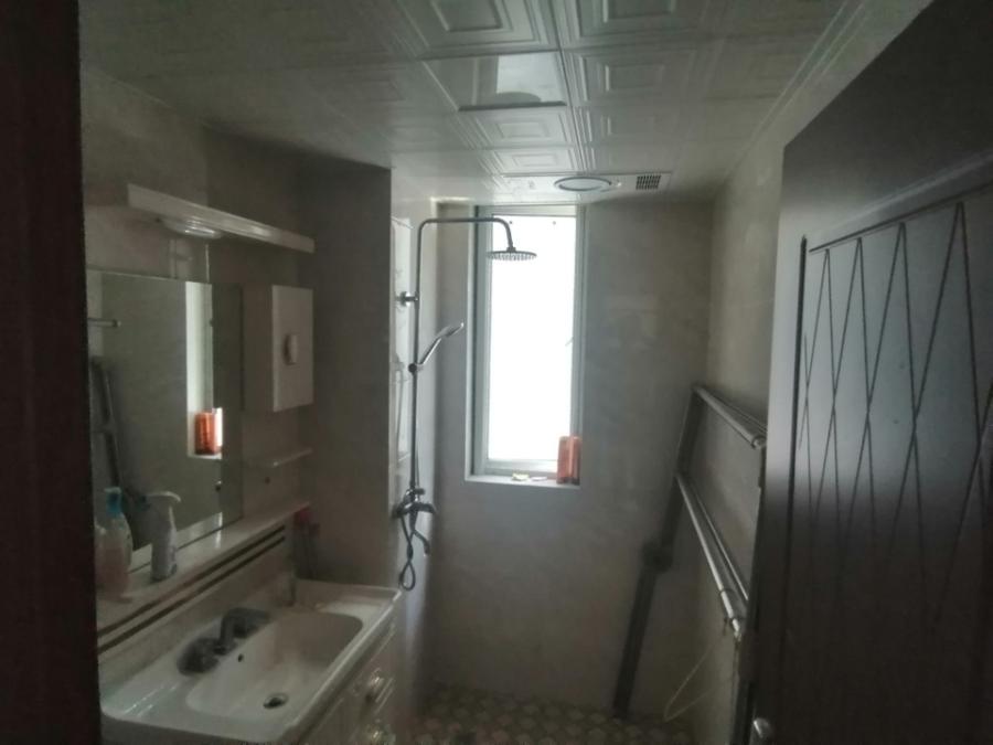 上海市闵行区龙柏六村138栋1F 