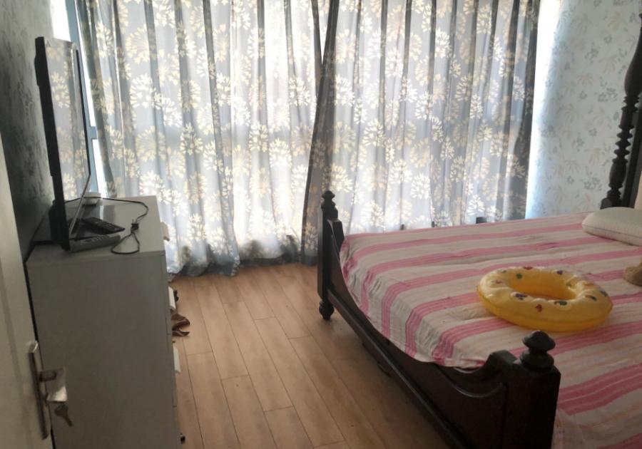 上海市奉贤区嘉业海悦苑2栋6F 