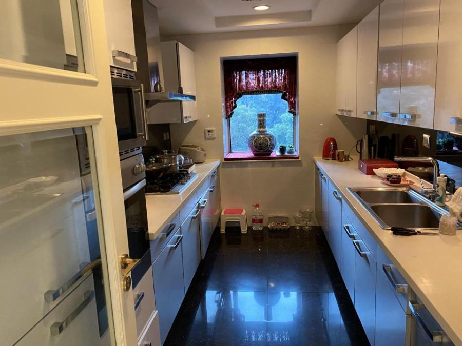 上海市浦东新区世茂滨江花园5栋3F及车位 