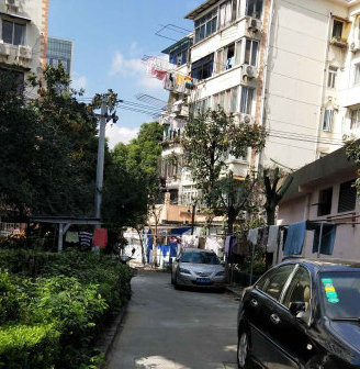 上海市浦东新区临沂三村8栋3F 