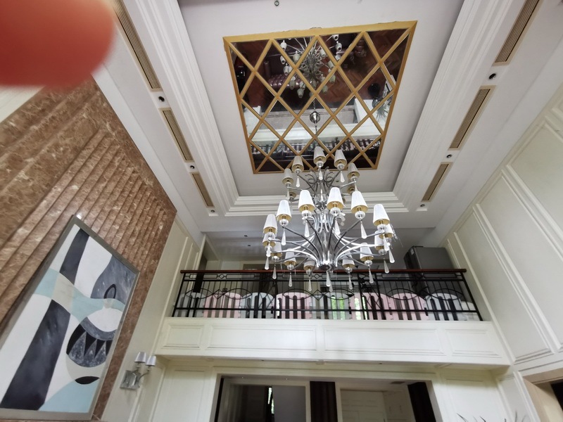 上海市宝山区海德花园142栋 