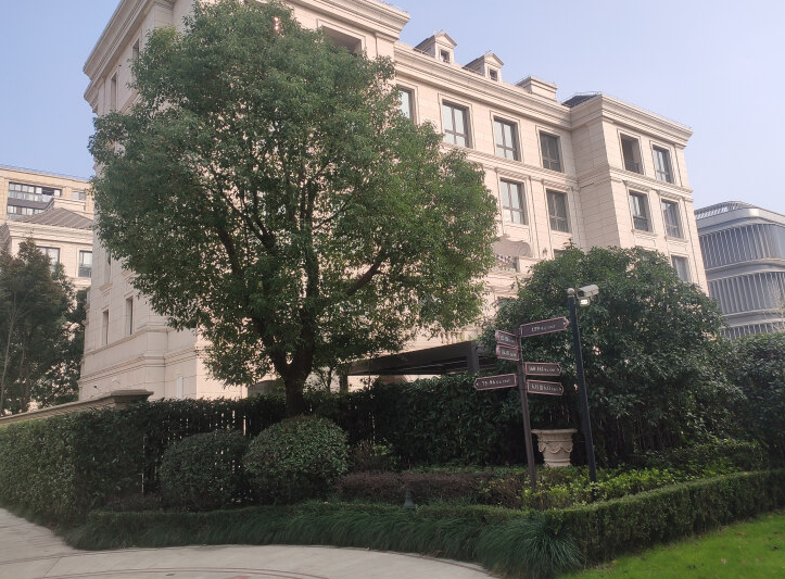 上海市青浦区葛洲坝.玉兰花园77栋5F 