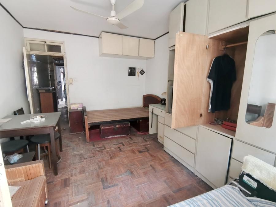 上海市浦东新区昌四小区37栋1F 