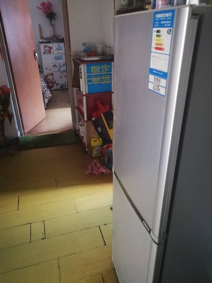 上海市闵行区舒兴小区15栋6F 