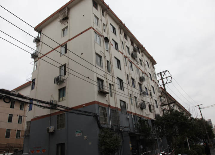 上海市松江区通波小区6栋7F 