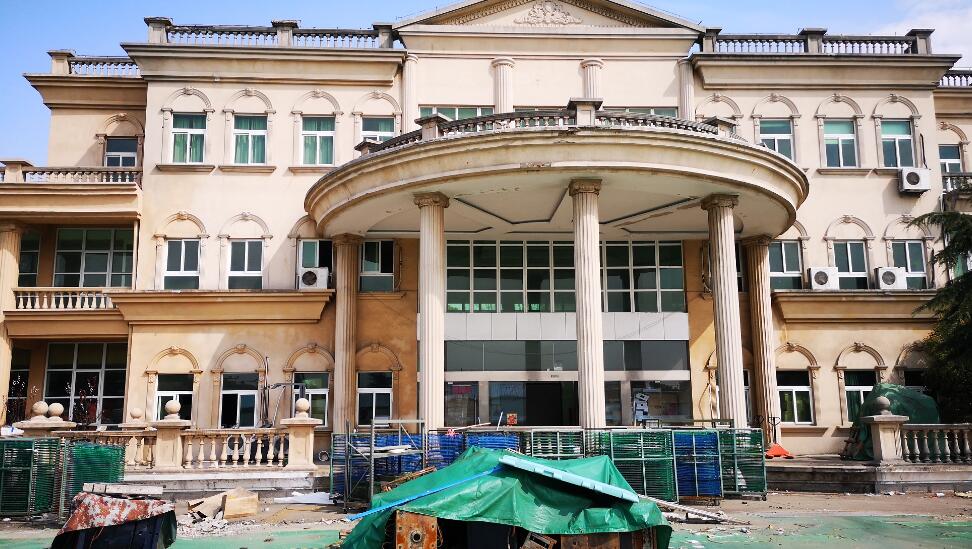 上海市松江区上海硕星玻璃科技有限公司新工路190栋 