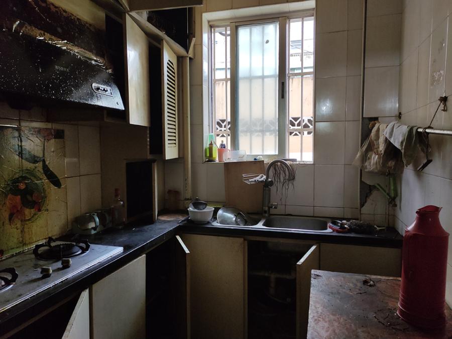 上海市杨浦区眉州路135弄小区30栋1F 