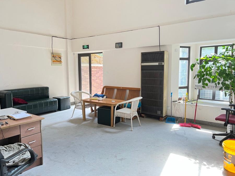 上海市浦东新区唐公馆5栋1-3F 