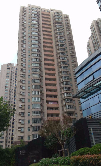 上海市普陀区玉佛城1046栋1F 