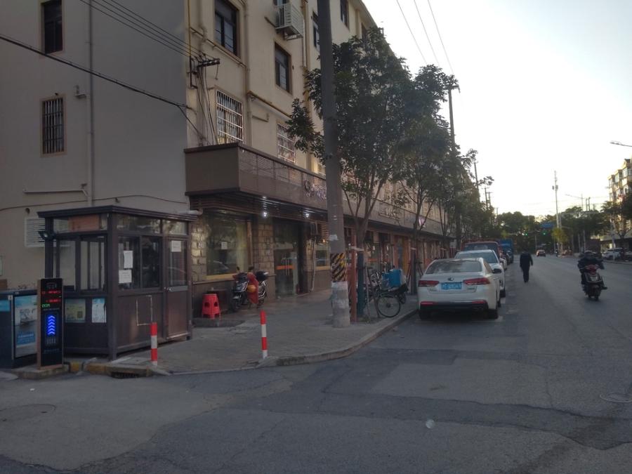 上海市奉贤区车站新村车站新村 