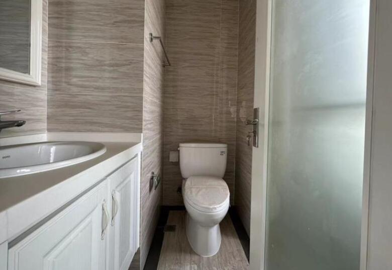 上海市松江区御上海青橙3栋5F 