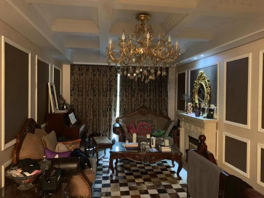 上海市宝山区琉樽尚品5栋1F 