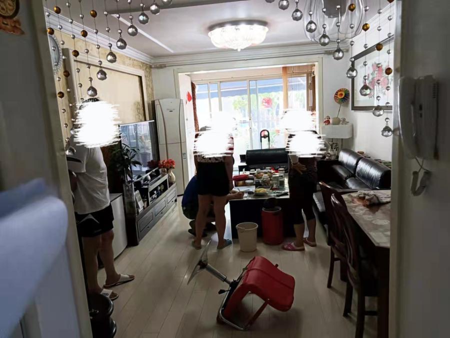 上海市普陀区真源小区2栋1F 