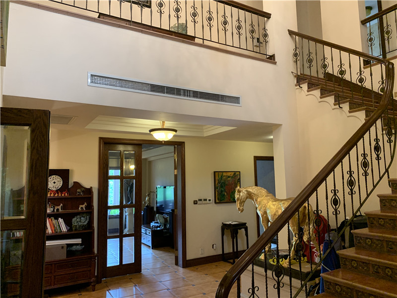 上海市松江区佘山高尔夫郡佘山镇5026栋 