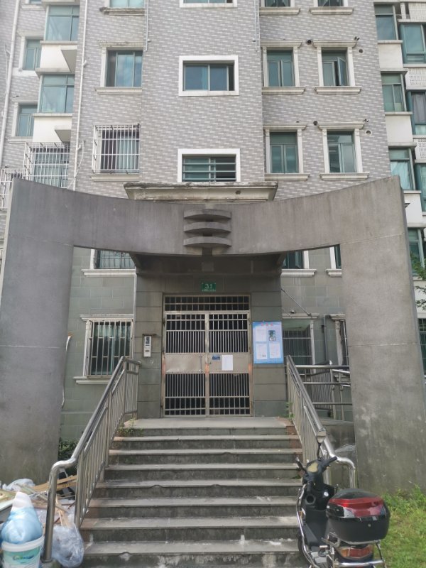 上海市宝山区宝业馨康苑31栋9F 