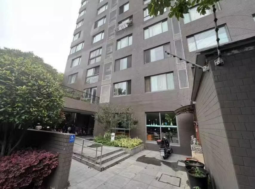 上海市闵行区新浦江城114栋1F 