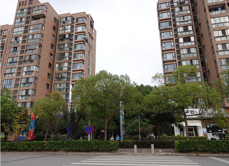 上海市宝山区万业紫辰苑84栋11F 