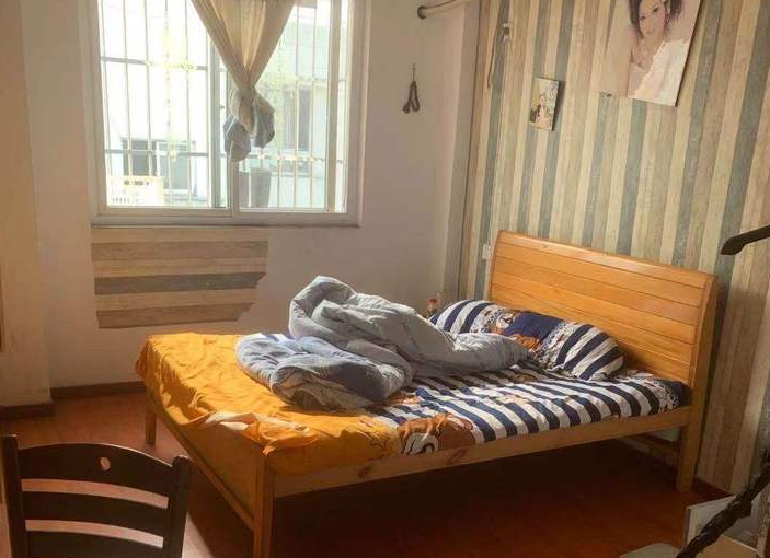 上海市嘉定区嘉燕综合市场嘉安公路3335弄15栋1F、3F 