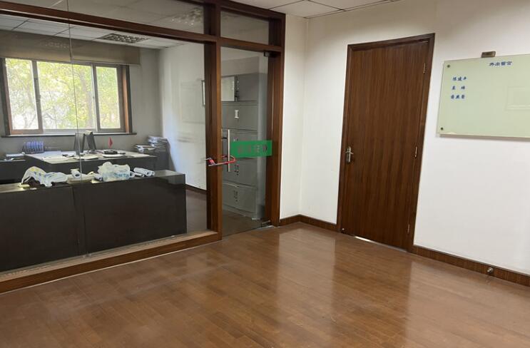 上海市普陀区世纪之门15，17栋1-2F 