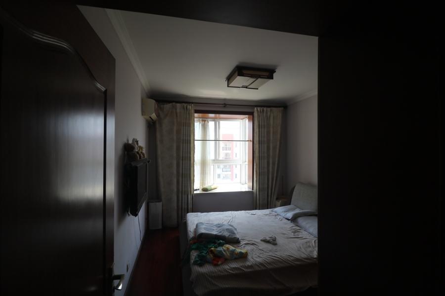 上海市浦东新区滨浦新苑一村30栋11F 