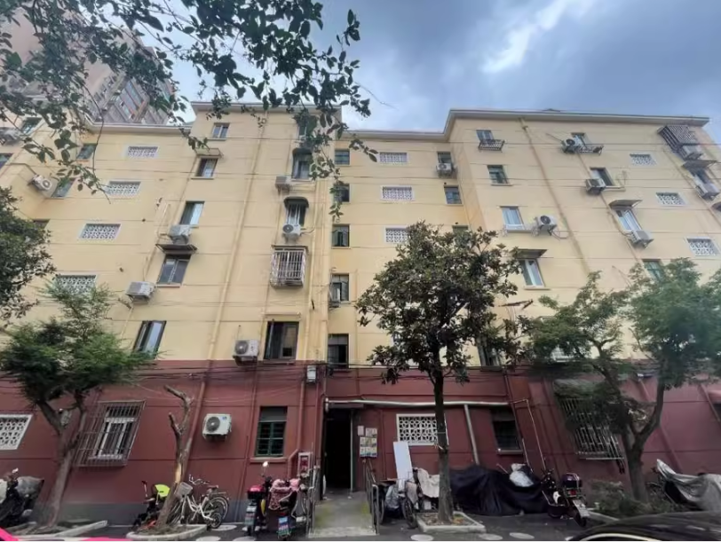 上海市浦东新区浦东大道2511弄小区7栋6F 