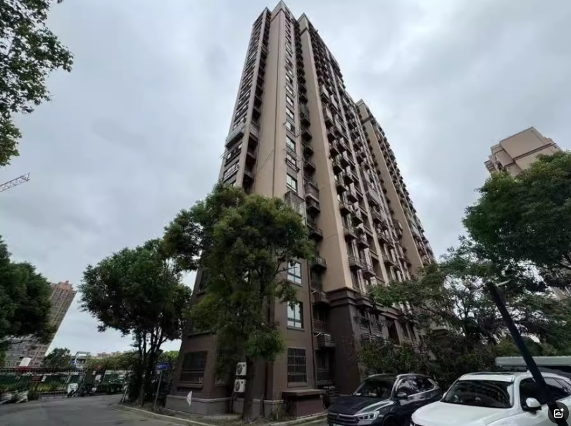 上海市嘉定区练祁佳城星怡苑6栋14F 