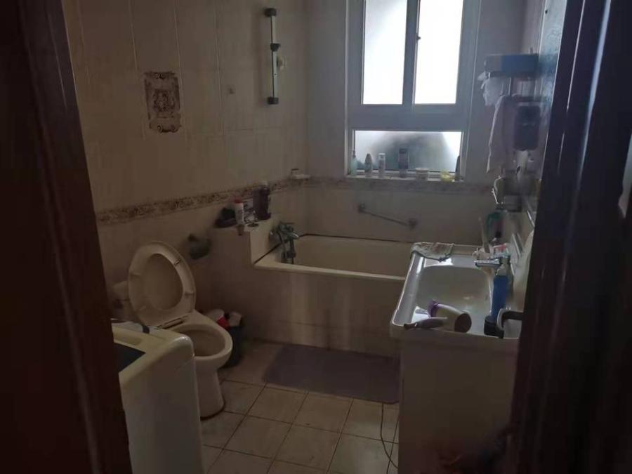 上海市黄浦区豫景公寓1栋9F 