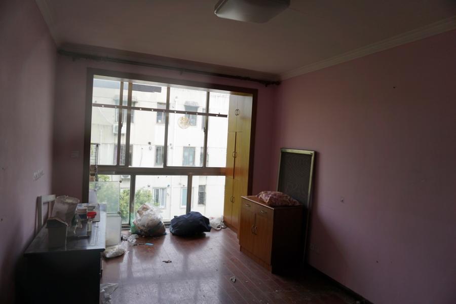 上海市杨浦区国和二村65栋5F 