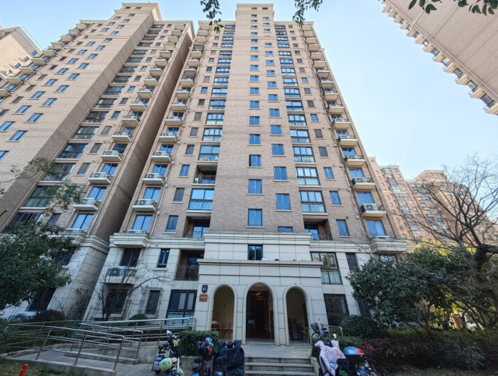 上海市浦东新区明天华城50栋5F 