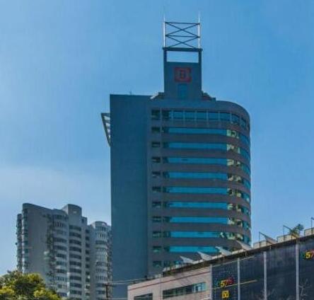 上海市黄浦区海丽大厦88栋8套办公及8个车位 