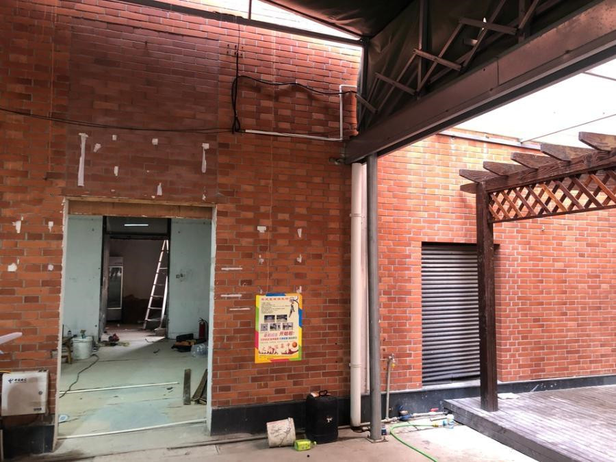 上海市浦东新区艺泰安邦花园沿街商铺宣桥镇15栋、17栋共2套 