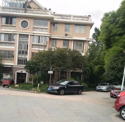 上海市普陀区万景园33栋1F及车位 