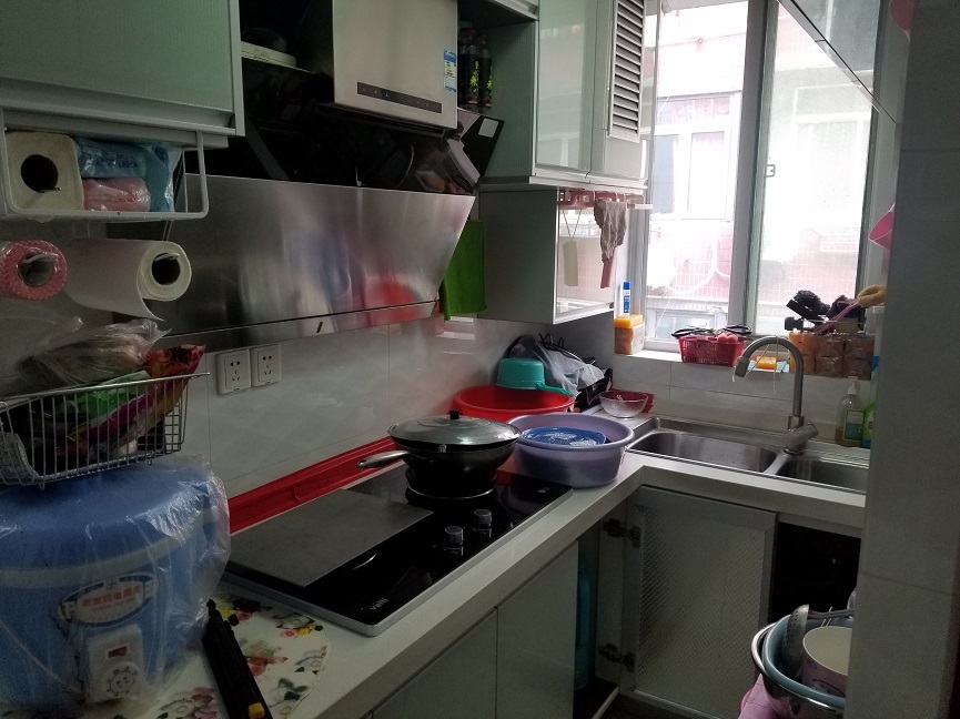 上海市普陀区光新三村8栋5F 