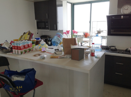 上海市奉贤区水岸家苑12栋6F 